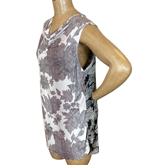 CAbi 3057 Tango Tank Grey Black White Floral Mixed Media Drape/Cowl Neck L 103P - Picture 6 of 10